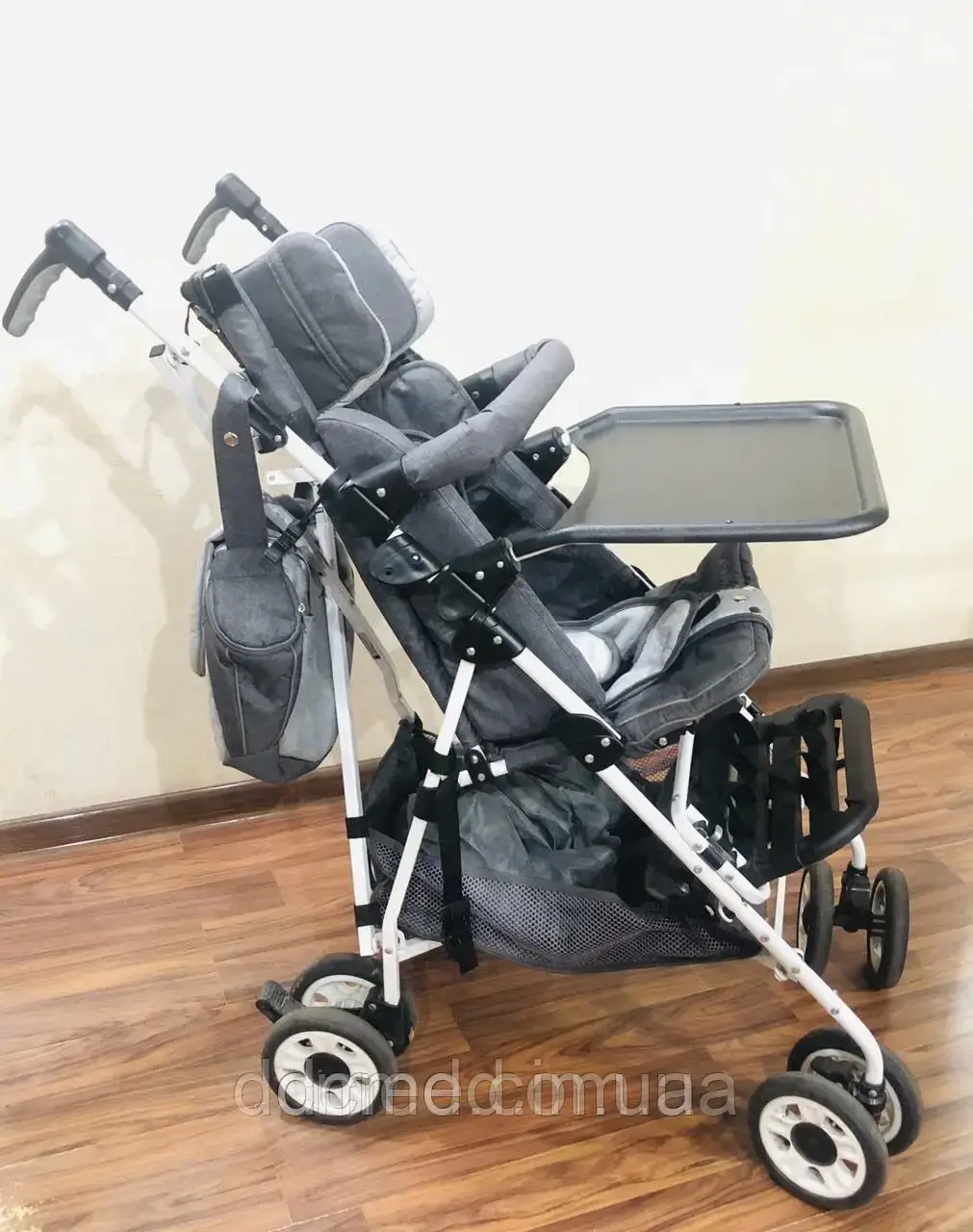 4216601956_invalidna-progulyankova-kolyaska