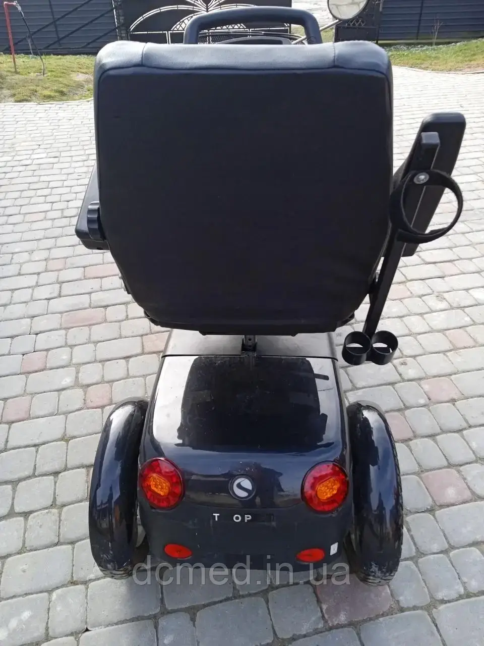 4489836138_elektroskuter-booster-trophy